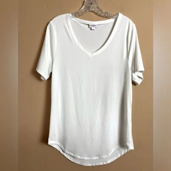LuLaRoe Ivory White Short Sleeve Simply Comfortable T-Shirt w/ Rounded Hem Small - Picture 1 of 5